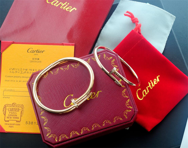 Cartier Bracelet 007